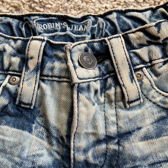 Robins Jeans - Picture 6 of 7